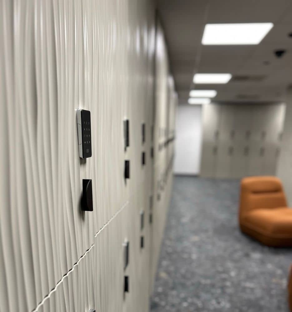 Golf locker storage